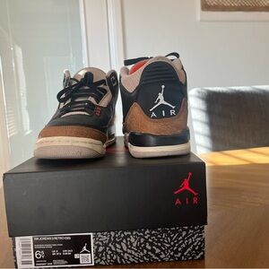 Air jordan 3 retros! the colors are, Brown, black,light pink,orange,and cream
